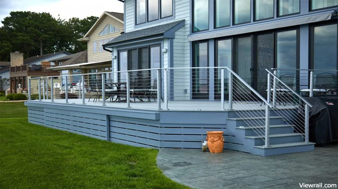 Cable Railings to get a Contemporary Dwelling