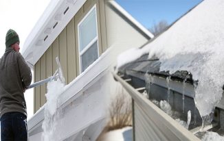 Effective Winter Roof Maintenance Tips for Older Homes